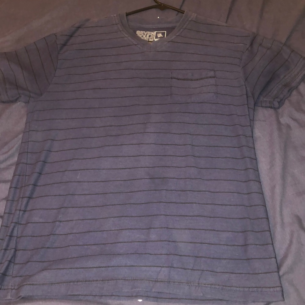 V neck T-shirt